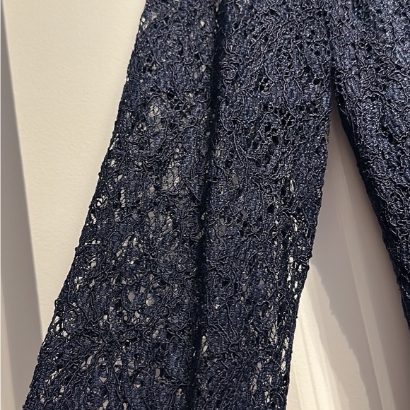 Lace Dress - Picture 4 of 5